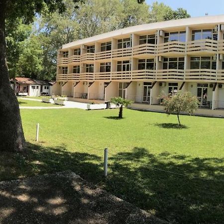 Htp Velika Plaza Ulcinj Hotel Exterior foto