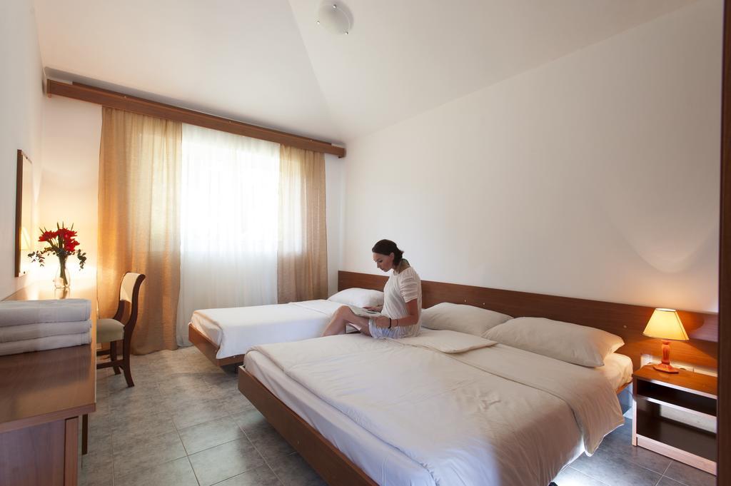 Htp Velika Plaza Ulcinj Hotel Cameră foto
